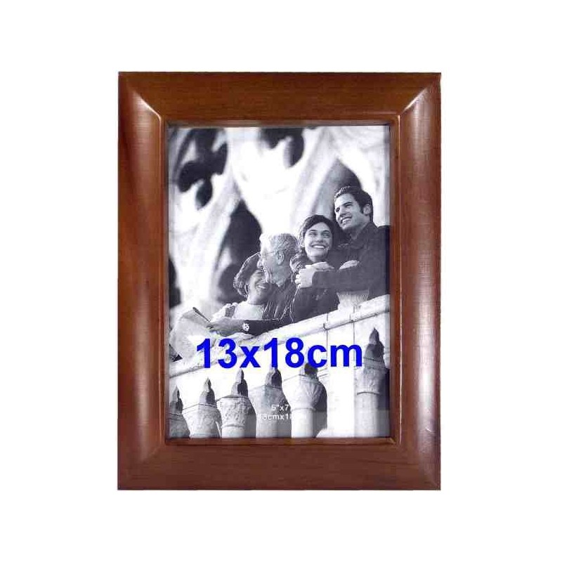 Klasický drevený fotorámik 13 x 18 cm